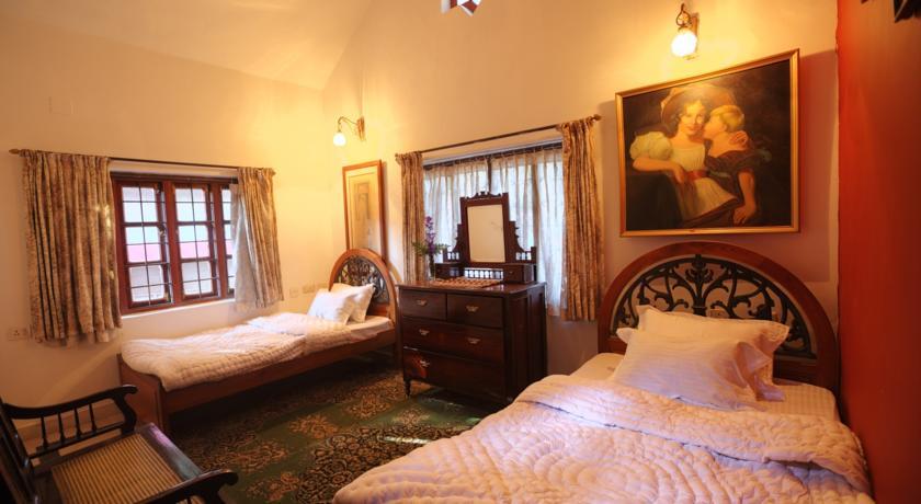 The Red House Bed & Breakfast Ooty Rom bilde