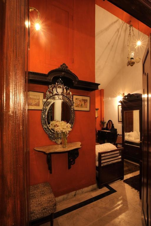 The Red House Bed & Breakfast Ooty Rom bilde